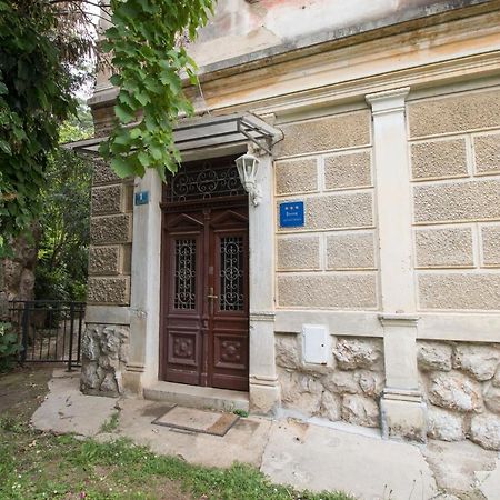 Apartments Rezine Lovran Kültér fotó